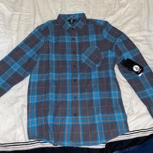 Volcom Men’s Button Down Flannel
